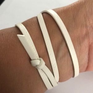 Tory Burch Jewelry - Tory Burch leather wrap bracelet Tory Burch Jewelry - Tory Burch leather wrap bracelet